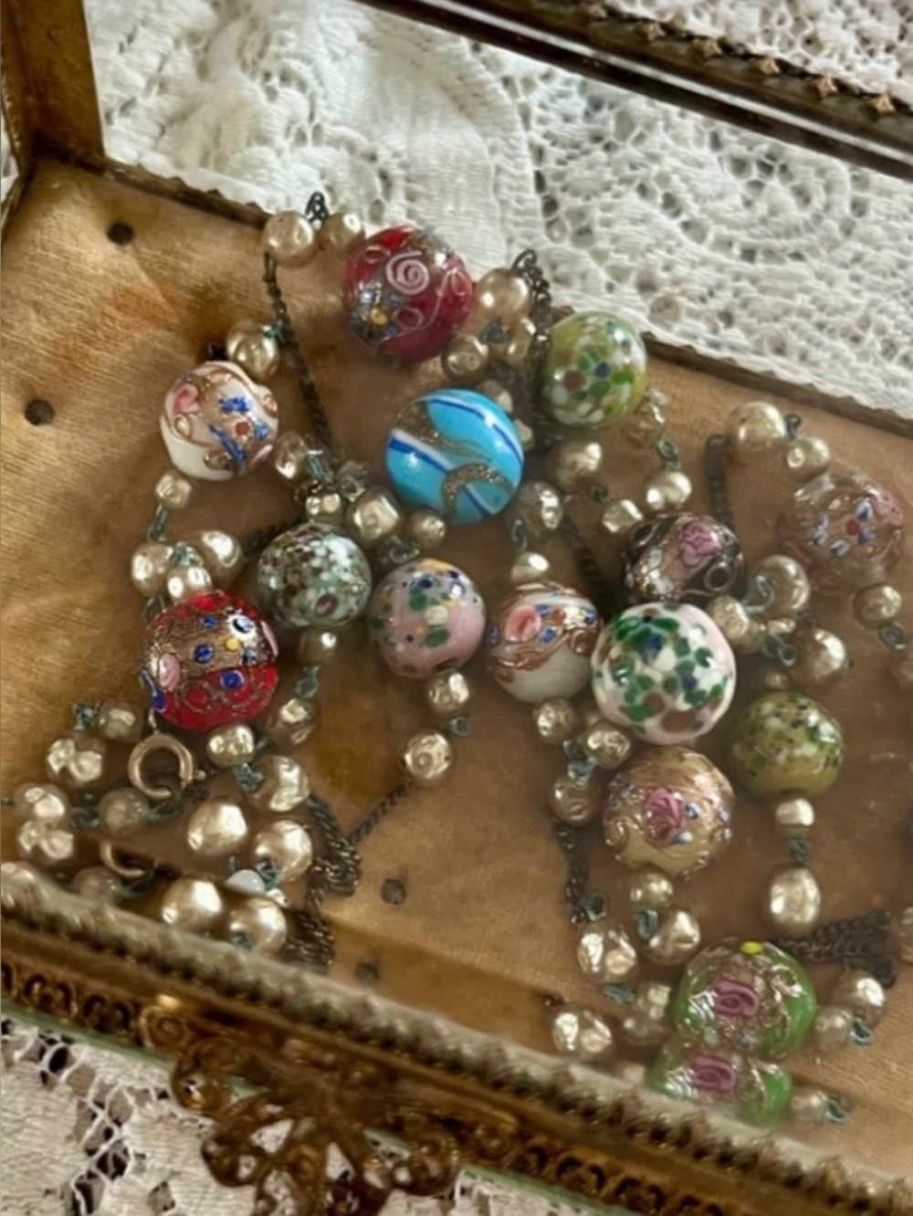 NECKLACE Italy WEDDING CAKE BEADS Italian Venetian Murano glass beads